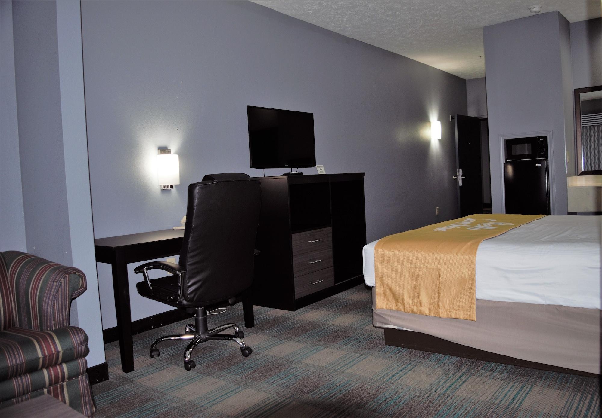 Days Inn By Wyndham Montgomery Dış mekan fotoğraf