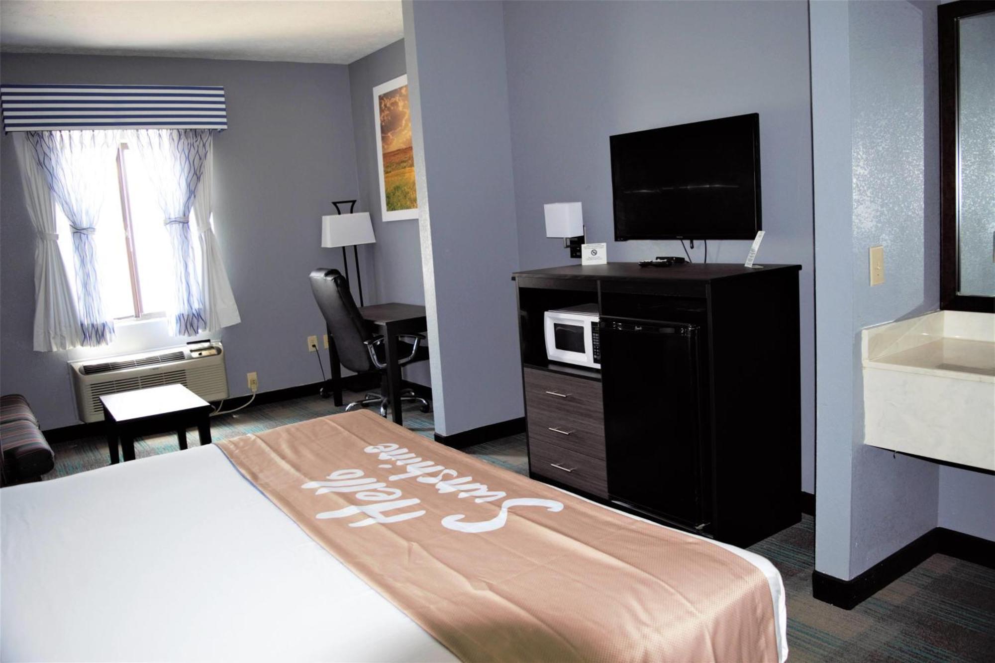 Days Inn By Wyndham Montgomery Dış mekan fotoğraf